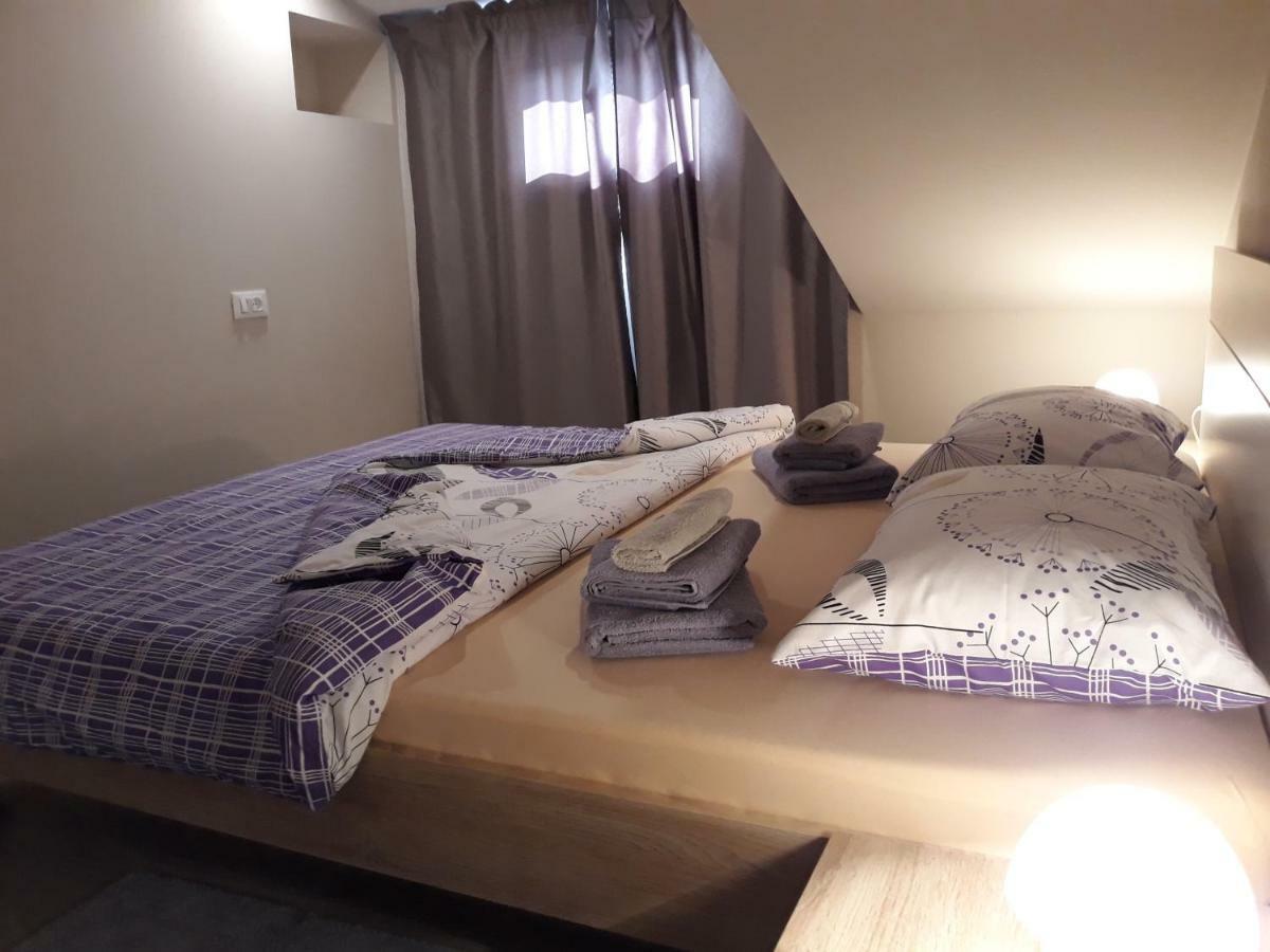 Center Apartment Dalu Póla Kültér fotó